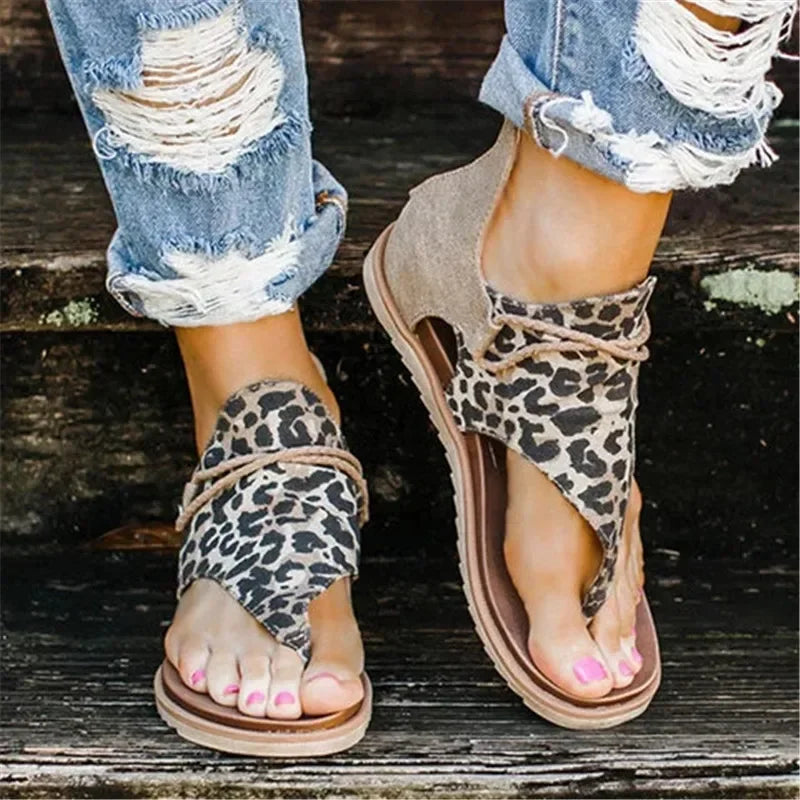 Carice | Dames Sandalen met Slangenprint en Vetersluiting – Stijlvolle Zomerschoenen met Comfort en Grip