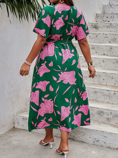 Femke | Zomerjurk voor  Dames – Wikkeljurk met V-hals en Taille Strik voor Elegante Look