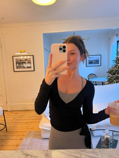 Gina Pilates Set | Dames activewear set met V-hals top en wijde broekspijpen