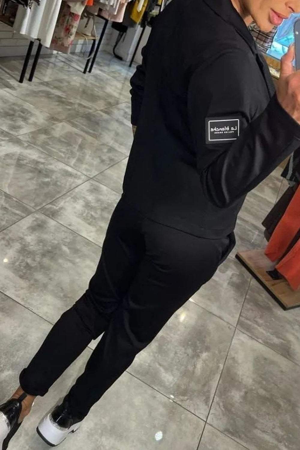 Nala Two-Piece Set | Dames blazer en broek in beige met strikdetail en luchtige pasvorm